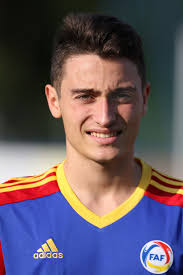 Àlex Martínez (footballer, born 1998)