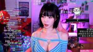 Discover Baerasoni's sensual journey - unfiltered content