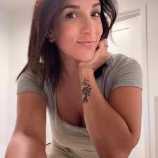 Tamara Rios (@totallytrl)