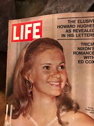 Life Magazine Tricia Nixon Cover Picture January 1971 Vintage History  Classic Advertisers Zenith Television Lcww