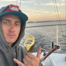 Looking to move to FL in the fall/winter of 2026, how is the pay for union  carpenters? And pay for ultrasound techs? Not sure where we will end up  just yet and