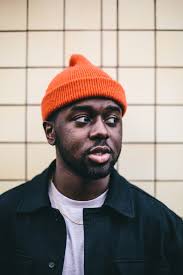 Yung Nnelg is een wereldverbeteraar met een enge drive