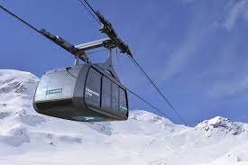 +43 5673 2468 oder +43 5673 2309 info@zugspitze.at. Erste 100 Funifor Seilbahn Osterreichs Am Kaunertaler Gletscher Skigebiete Test Magazin