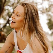 Wendy reminds fans of Val from Workin' Moms