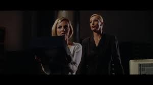 Quatre amis dans la trentaine experiencian leurs propres crises: Depression Et Des Potes 2012 Imdb