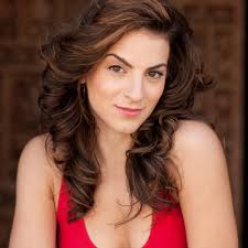 Renee Marino's Instagram, Twitter & Facebook