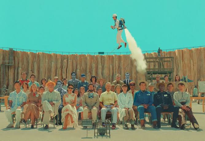 Wes Anderson's 'Asteroid City' underwhelming despite out-of-this-world  direction – The Daily Texan