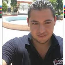 Stream Efrain Canales music