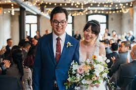 Addresses must be obscured, and wedding website urls are not i've been invited last minute to weddings and was just thrilled to be included. How To Deal With Last Minute Wedding Guest Vendor Cancellations Weddingbells