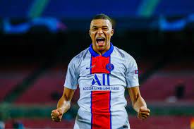 Club appartenant à la ligue paris ile de france et au district yvelines. Mbappe Schiesst Paris Sg Zum 4 1 Sieg In Barcelona Ostbelgien Direkt