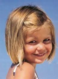 Coupe Courte Pour Petite Fille Carre Et Tresse Coupe Courte Cheveux Coiffure Coupe Cheveux Fillette Coupes De Cheveux Pour Enfants Coupe Cheveux Fille