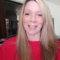 Lisa Melcher's Instagram, Twitter & Facebook