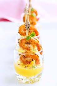 25 Kostliche Tapas Rezepte Kostliche Summerappetizersshrimp Tapasrezepte In 2020 Tapas Recipes Shooter Recipes Appetizers Easy