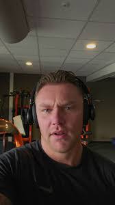 Brandon Balcom's Instagram, Twitter & Facebook