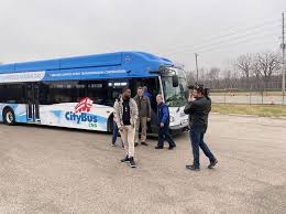 Marisa Bustos-Segoviano