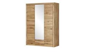 Mattschwarzer kleiderschrank industry style pulnion aus holz. Kleiderschranke Aus Massivholz Bei Hoffner Online Kaufen