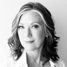 Lisa Trumble's Instagram, Twitter & Facebook