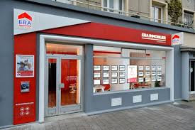 Agent immobilier et expert immobilier agréé. Franchise Era Immobilier Dans Franchise Agences Immobilieres Fachadas Comerciais Imobiliaria Fachada