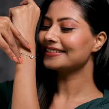 Shop Evelyn Lovely Diamond Bracelet Online