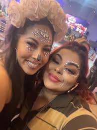 On behalf of Día de los Muertos 💀💜 here are some fun memories with some  great people from last night's festivities at @powda409 “Catrina's Y Carros  Día de los Muertos Event” which