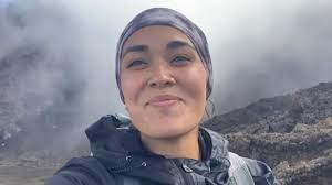 Billie Piper unrecognisable after 'split' with boyfriend of 8 years