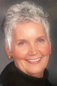 Julie Lally's Instagram, Twitter & Facebook