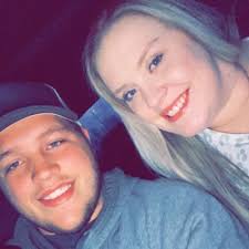 Alisha Gallion's Instagram, Twitter & Facebook