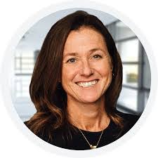 Maria Dodd's Instagram, Twitter & Facebook