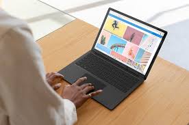 Well, we've got you covered without ultimate round up of the best surface pcs available today, whether that be a thin and light computer like the surface pro x or something with epic performance and versality like the surface. Noch Mehr Probleme Surface Laptop 3 Leidet Unter Backlight Bleeding Und Problemen Mit Dpc Latenzen Notebookcheck Com Tests