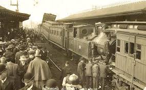 Train Crash At Richmond Railway Station Train Crash Railway Railway Station