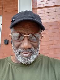 I am sorry to hear that Mr. Farouk Salik has transitioned to be with our  ancestors. Mr. Salik was a Homewood legend opening his Hardware store