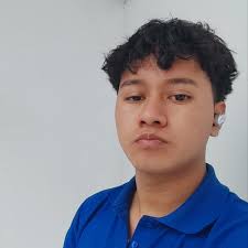 Alex Gilberto Paredes Gutiérrez