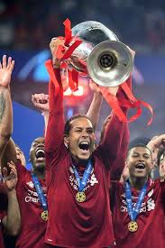 Henderson received the trophy from. Pin On Football