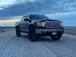 Image result for Black 2007 Canyon