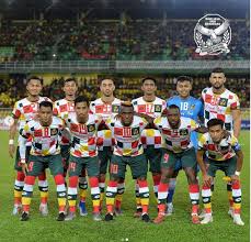 Menyundul bola sangat dibutuhkan dalam permainan sepak bola, terutama untuk pemain penyerang. Nak Kedah Kalau Jdt Tak Mampu Aliff Syukri Dapat Restu Beli Pasukan Bola Sepak Kedah Gempak