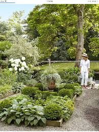 Pin By Roxane On Landscape Farmhouse Garden Garden View Indoor Garden