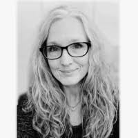 Deb Haas's Instagram, Twitter & Facebook