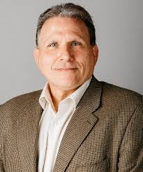 Thomas Caiazzo's Instagram, Twitter & Facebook