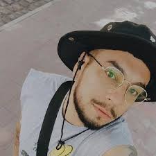 Marce Castro Fonza (@mcmarcecastro)