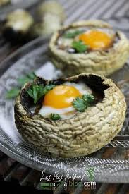 Nid De Champignons Aux Oeufs De Caille Le Non Concours De Paques Les Fees Maisons Oeufs De Caille Idee Recette Alimentation