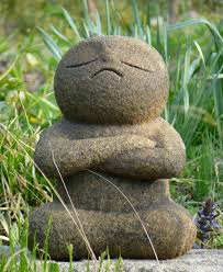 japan collection healing ksitigarbha made of granite jizo 地蔵 h 23 cm sculpture en pierre stone sculpture idees de sculpture