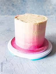 Layer Cake Chocolat Blanc Et Griottes Feerie Cake Cake Chocolat Blanc Cake Chocolat Chocolat Blanc