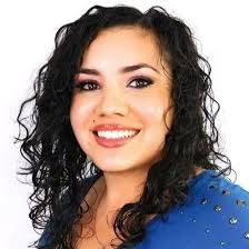 Joana Guzman, Pleasant Hill, IA Real Estate Associate