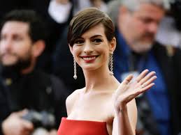 Anne Hathaway is already being stung by Hollywood ageism, aged 32 | The  Independent | The Independent