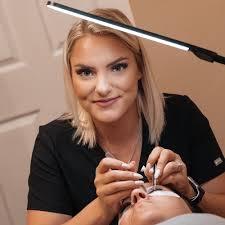 TOP 10 BEST Lash Tech near Belle Vernon, PA