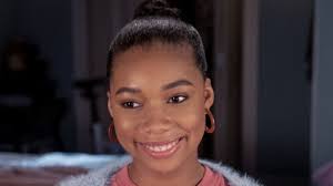 Sasha Dixon's Instagram, Twitter & Facebook