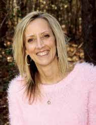 Lisa Propst's Instagram, Twitter & Facebook