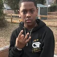 James Gillion's Instagram, Twitter & Facebook