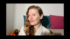 When i say blow job, it's just not mere licking and taking a penis into your mouth. How To Give Better Blow Jobs Youtube