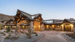 Residential Homes In 2020 Log Homes Custom Home Builders Mountain Homes